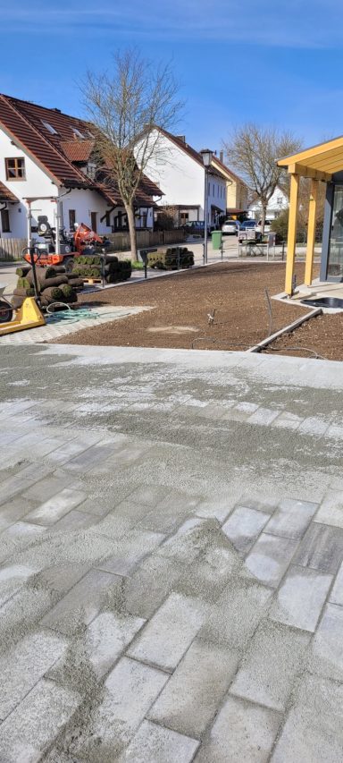 Bruckberg Kronthaler Gammelsdorf Galabau Gartenbau Baumfällung